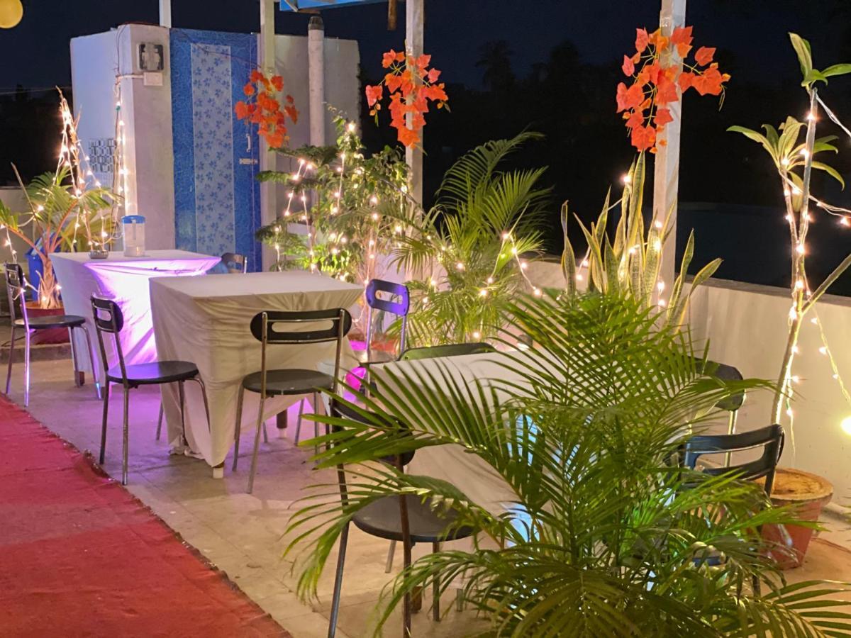 La Paradise Residency Pondicherry Bagian luar foto